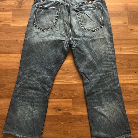 Banana Republic Denim Jeans 35x30 Distressed areas, New Condition. - Picture 2 of 6